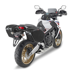 EA101C : Givi 30LT Satteltaschen Yamaha MT07
