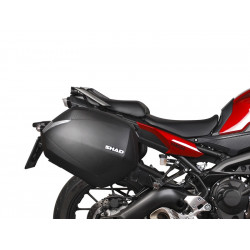 D0B36200 : Seitliche Koffer Shad SH36 Carbon Yamaha MT07