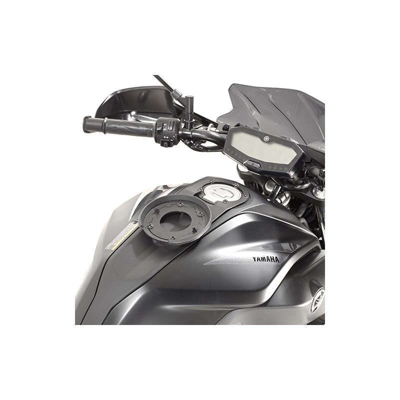 BF36 : Soporte Givi para alforjas de depósito 2018-2020 Yamaha MT07 BF36 : Soporte Givi para alforjas de depósito 2018-2020 Yamaha MT07