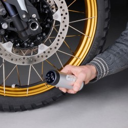 S502 : Compresseur digital autonome Givi Yamaha MT-07