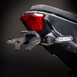 18332 : Support de plaque Evotech Performance 2025 Yamaha MT-07