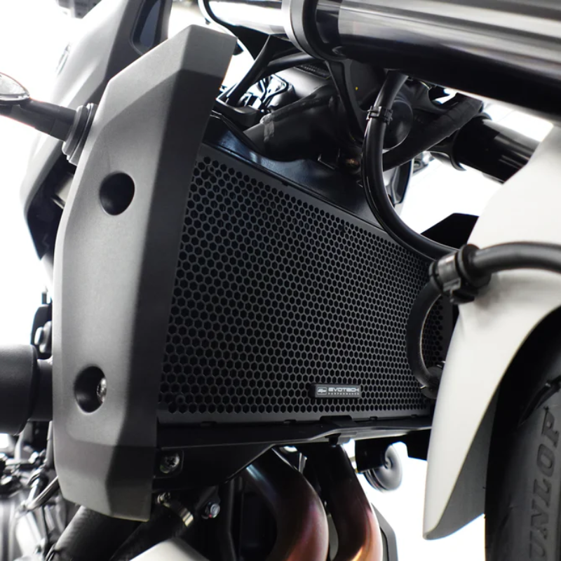 18263 : Kühlergitter Evotech Performance 2025 Yamaha MT-07
